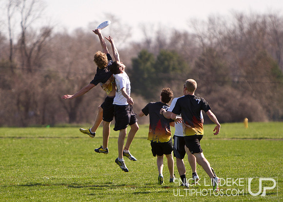 DIII Open - Great Lakes Regionals 2013 Saturday Action