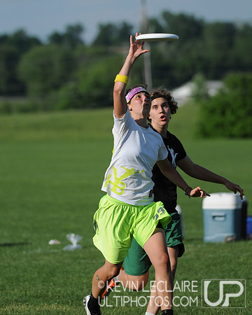 Saturday 4:45pm Girls 1v1 Crossover games
