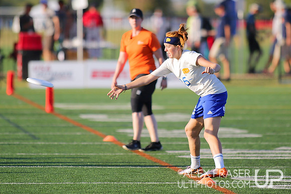 Women's Semifinal - Riot vs Fury - 2015 USAU National Championships