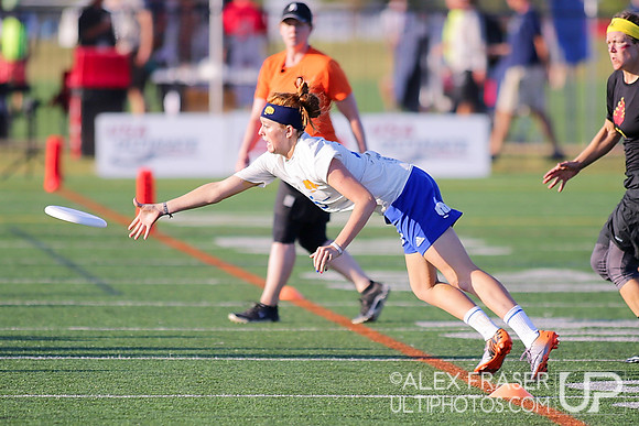 Women's Semifinal - Riot vs Fury - 2015 USAU National Championships