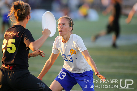 Women's Semifinal - Riot vs Fury - 2015 USAU Nationals Championships