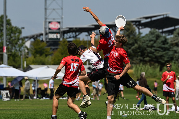 Mumbo Sauce v Neap Tide -- Sun R2 -- YCC 2026