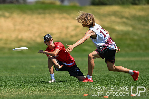 Mumbo Sauce v Neap Tide -- Sun R2 -- YCC 2026