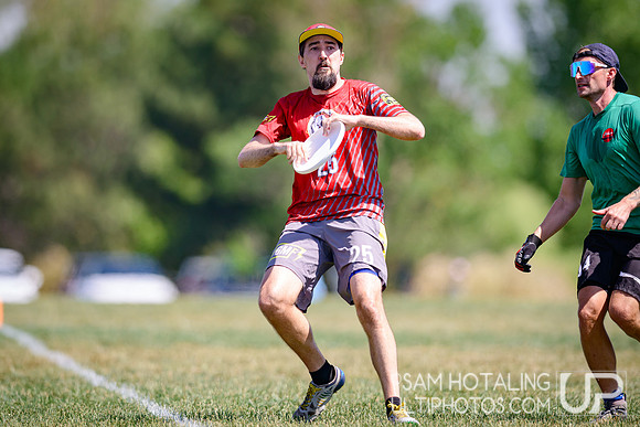 Pool play at USAU Master's Championships