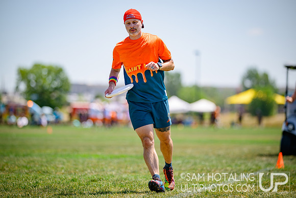 Pool play at USAU Master's Championships
