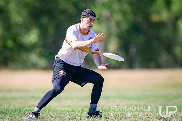 Bracket play at USAU Master's Championships