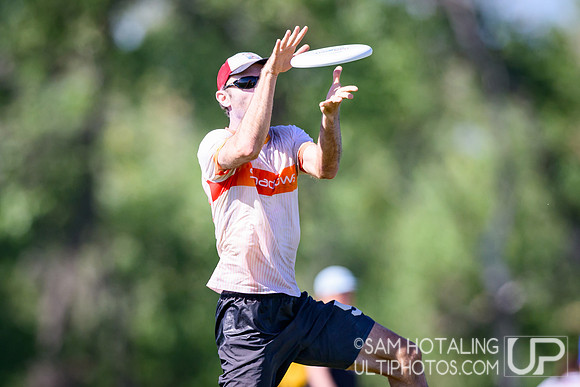 Bracket play at USAU Master's Championships