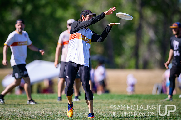 Bracket play at USAU Master's Championships
