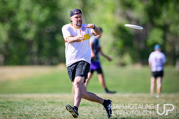 Bracket play at USAU Master's Championships