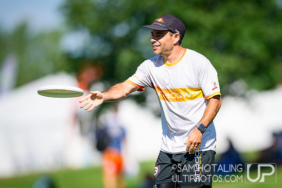 Bracket play at USAU Master's Championships