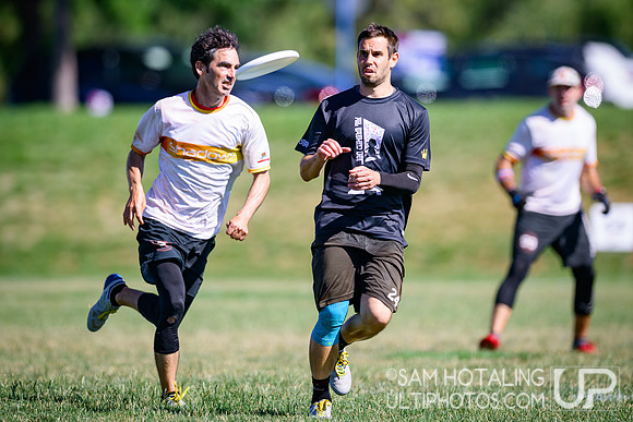 Bracket play at USAU Master's Championships