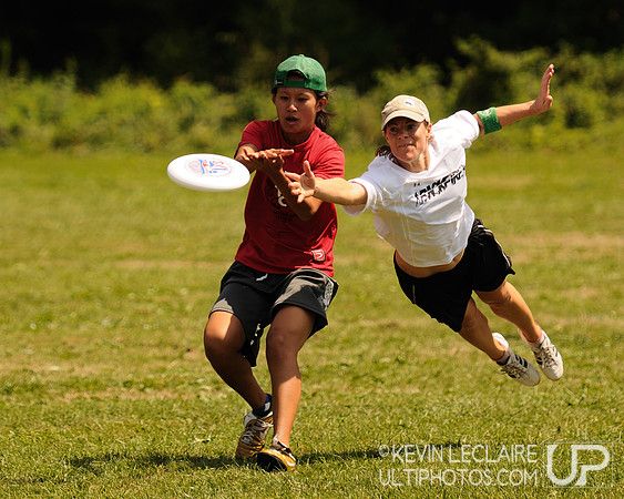 Saturday Elite Mixed division action -- Chesapeake Open 2010