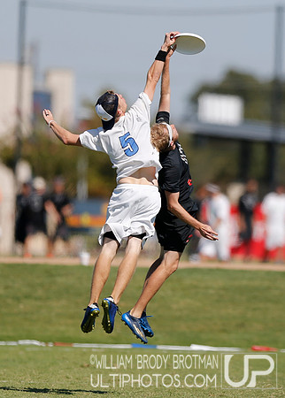 Day 2 of the 2015 USA Ultimate Nationals Championships