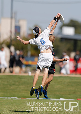 Day 2 of the 2015 USA Ultimate Nationals Championships