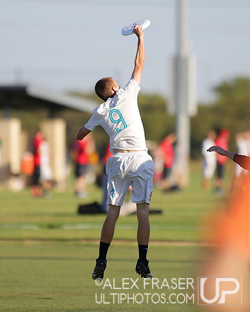 Friday - Men's Pre-Quarters - 2015 USAU National Championships