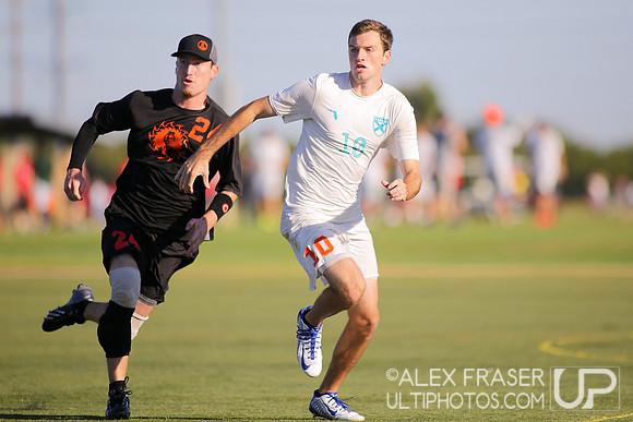 Friday - Men's Pre-Quarters - 2015 USAU National Championships