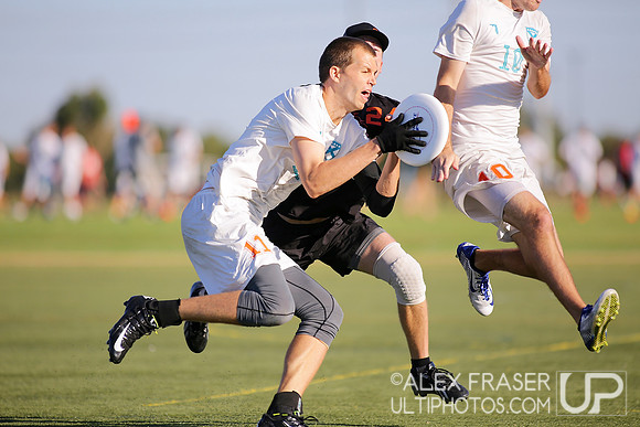Friday - Men's Pre-Quarters - 2015 USAU National Championships