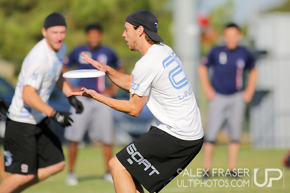 Friday - Men's Pre-Quarters - 2015 USAU National Championships