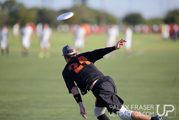 Friday - Men's Pre-Quarters - 2015 USAU National Championships