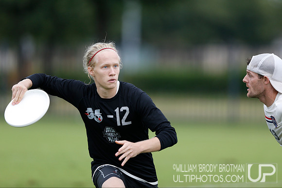 Day 1 of the 2015 USA Ultimate Nationals Championships