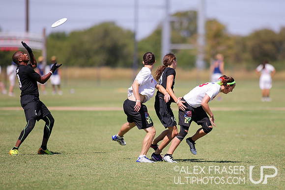 Friday - Mixed Quarterfinals - 2015 USAU National Championships