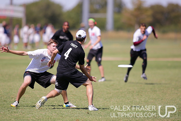 Friday - Mixed Quarterfinals - 2015 USAU National Championships
