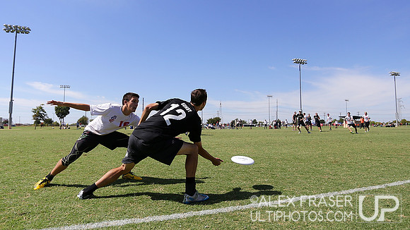 Friday - Mixed Quarterfinals - 2015 USAU National Championships