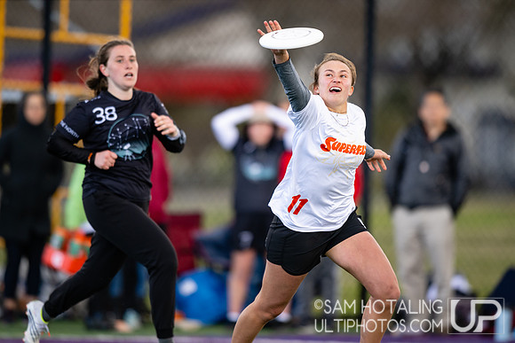 Sunday bracket-play highlights at Northwest Challenge Women's