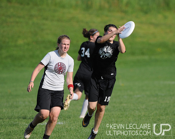 Saturday 4:45pm Girls 1v1 Crossover games