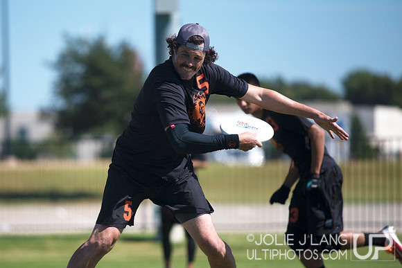 Ring of Fire vs Machine Quarters - USAU Club Nationals 2015