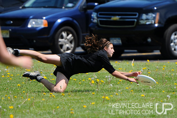 Sunday Quarterfinals - 2010 UPA High School Girls Eastern Championships