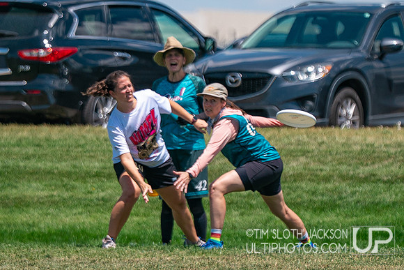 Pool play at USAU Master's Championships