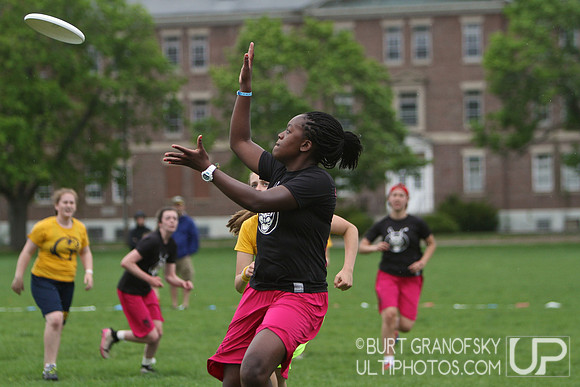 USAU 2013 HS Northeasterns -- Saturday, Girls Round Three
