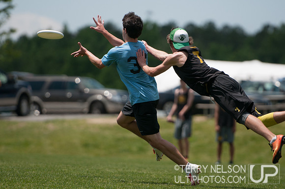 Sunday Highlights - USAU 2013 HS Southerns