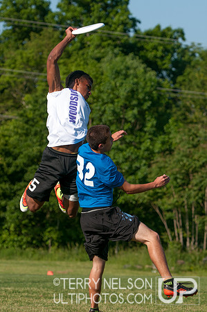 Sunday Highlights - USAU 2013 HS Southerns