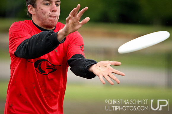 Semis: UGA v. GT - Open Sun - Southeast D-I Regionals - USAU College 2013