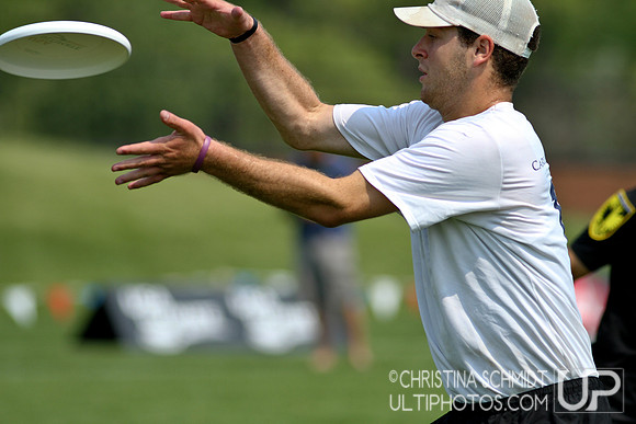 2012 USAU D-I College Championships Saturday Action