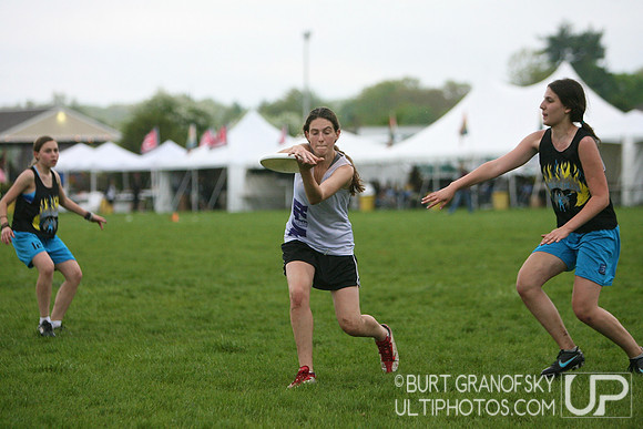 USAU 2013 HS Northeasterns -- Saturday, Girls Round Five