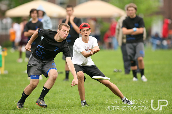 USAU 2013 HS Northeasterns -- Saturday, Open Round Four
