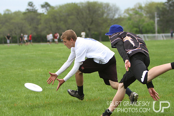 USAU 2013 HS Northeasterns -- Saturday, Open Round Five