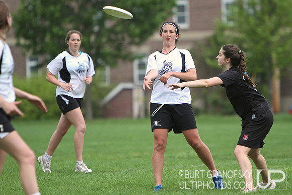 USAU 2013 HS Northeasterns -- Saturday, Girls Round Three