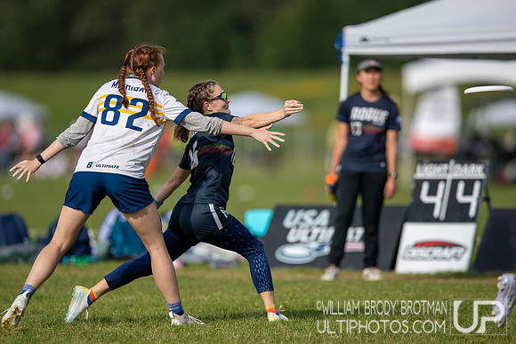Day 1 of the USA Ultimate D-I College Championships