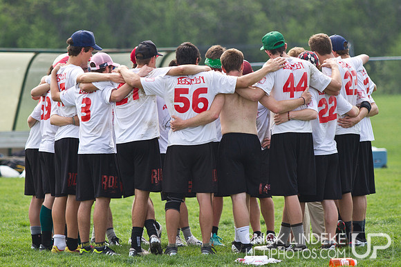 Sunday action from the 2013 D-III National Championships