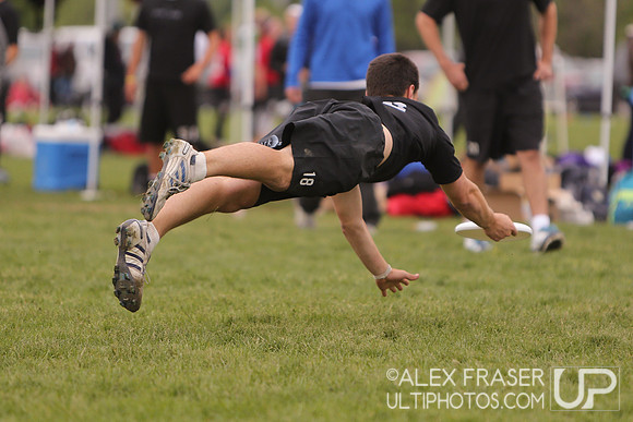 Saturday Highlights - 2013 USA Ultimate D-I College Champs