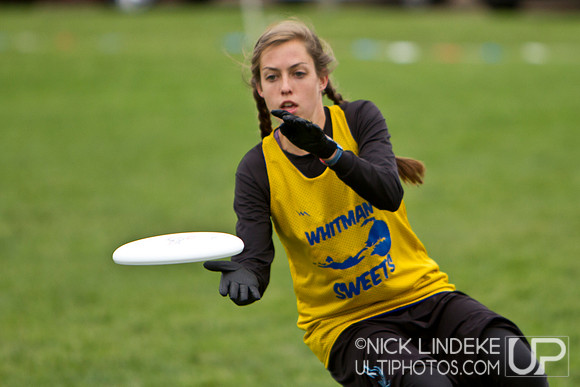 Saturday Pool Play - Round 1 - 2013 D-I College Champs