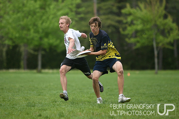 USAU 2013 HS Northeasterns -- Sunday, Open Semifinals