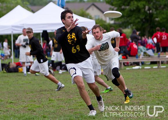 Saturday Pool Play - Round 4 - 2013 D-I College Champs