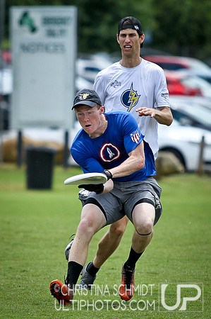 Men's Sunday - Round 5 - Christina - Club Terminus 2013