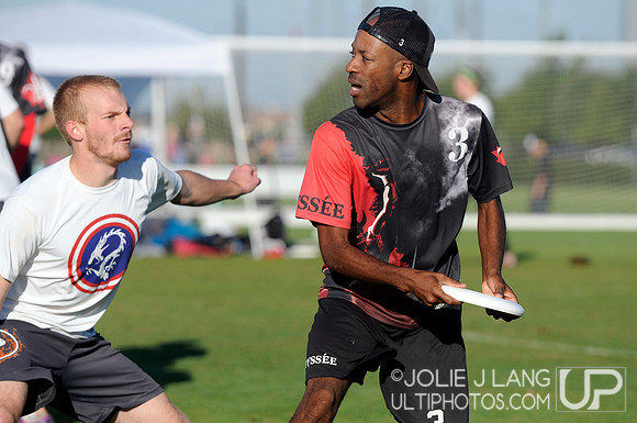 USA Ultimate Nationals Championships 2013 - Drag'n Thrust vs Odyssée 1st Round Pool Play