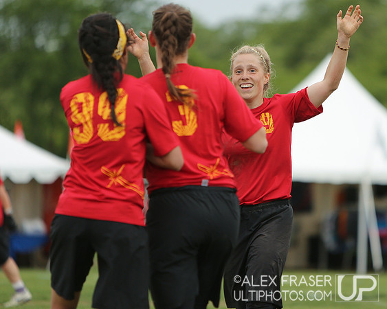 Saturday Highlights - 2013 USA Ultimate D-I College Champs